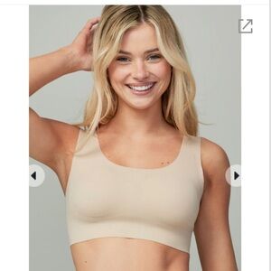 WonderBra New Wave Seamless Wireless Bra